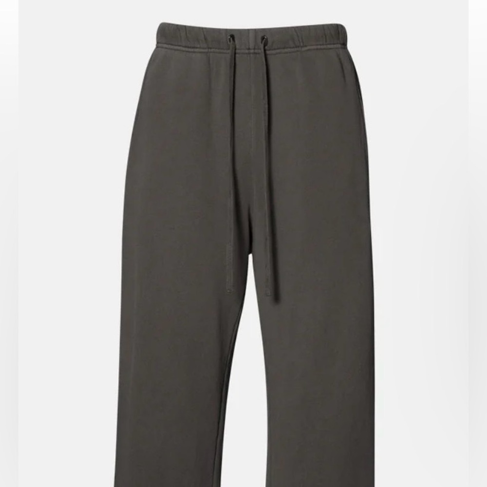 Elwood NWT core straight leg sweatpants